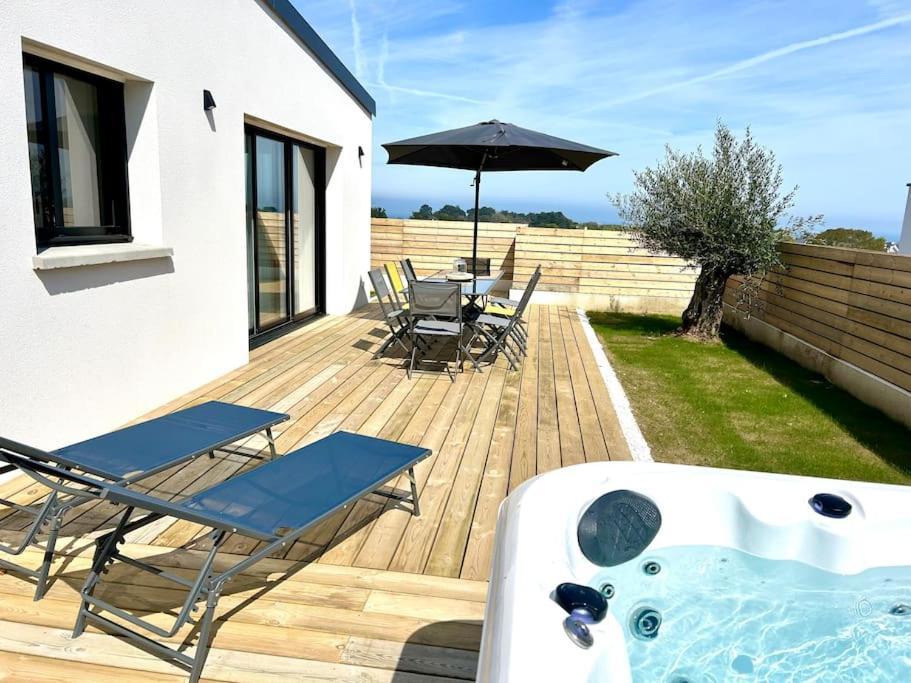 Hébergement de vacances Molene Jacuzzi Et A 500 M