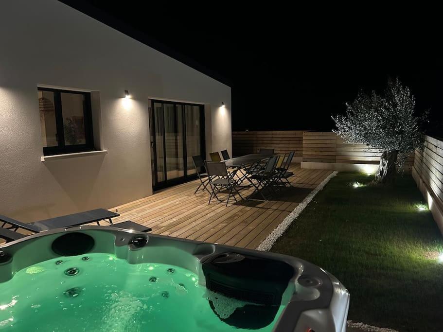 Molene Jacuzzi Et A 500 M *