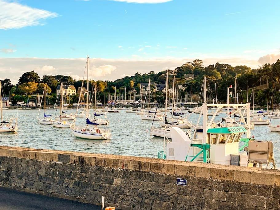 Molene Jacuzzi Et A 500 M Hébergement de vacances Tréveneuc